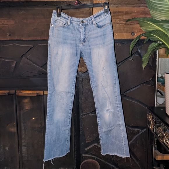 Women's Size 27 Cropped Jeans, Buffalo by David Bitton - Picture 1 of 6